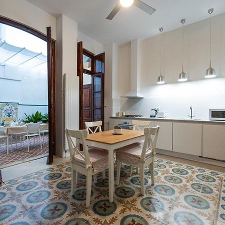 발렌시아 Florit Flats - Traditional House In El Cabanyal 아파트 외부 사진